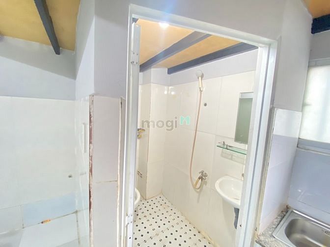 Hình ảnh Phòng Trọ Giá Rẻ_Gác Cao_E Town Cộng Hoà_Tân Bình