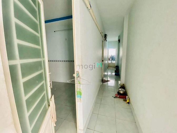 Hình ảnh GIÁ RẺ 35M2, 4 Tầng 2Tỷ75 Tân Kỳ Tân Quý, Sát AEON Tân Phú.