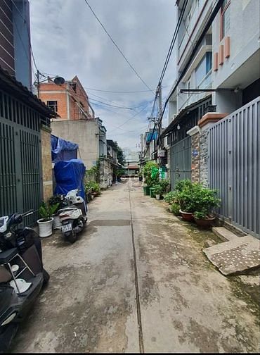 Hình ảnh Bán Nhà Lê Văn Quới BÌNH TÂN Hẻm 5M thông 40m2 Giá 4 tỷ.