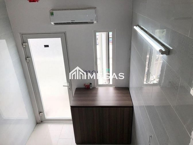 Hình ảnh Cho thuê CĂN HỘ MINI ngay Vòng XOay Phú Lâm Q6