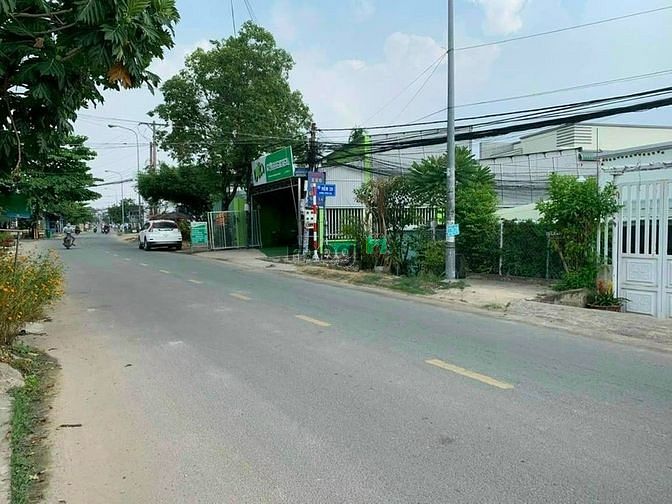 Hình ảnh Bán đất Hưng Định vị trí đẹp, thông ra chợ chòm sao