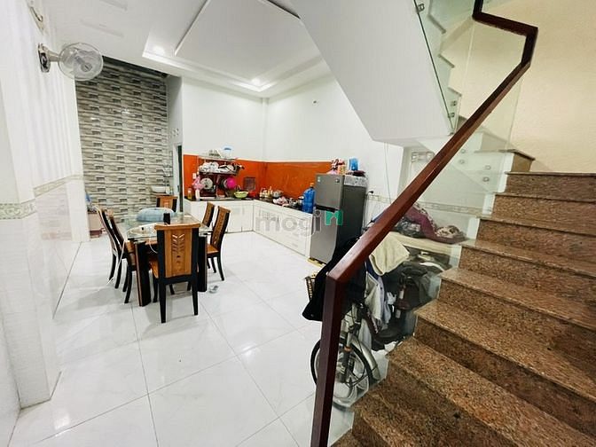 Hình ảnh Đẳng cấp Lê Văn Quới - Đường nhựa 8m - 65m2 - 2 tầng BTCT