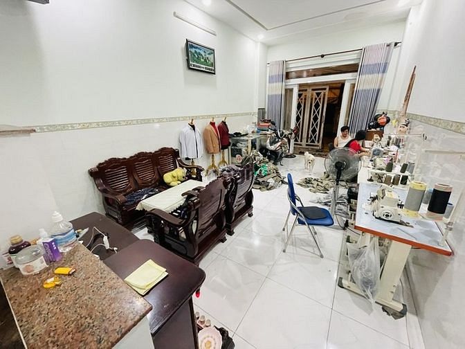 Hình ảnh Đẳng cấp Lê Văn Quới - Đường nhựa 8m - 65m2 - 2 tầng BTCT