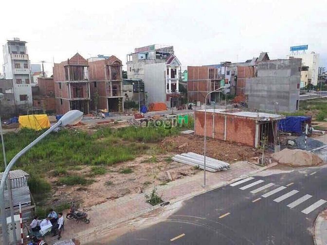 Hình ảnh Em cần bán lô đất ngay Phan Văn Hớn.Q12 - Thổ cư 100%