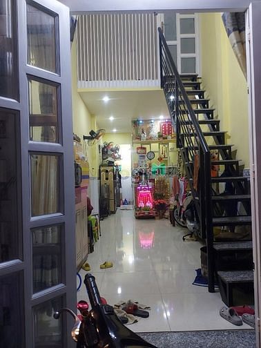 Hình ảnh Hẻm rộng xe hơi Lê Văn Quới 2.5x9 , 1 trệt 1 lửng