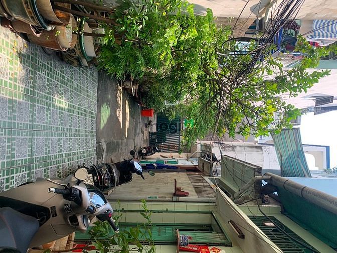 Hình ảnh Cần cho thuê lâu dài quận 5 ngay chùa bà