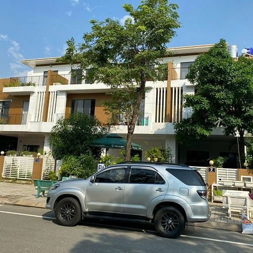 Hình ảnh Cho thuê biệt thư khu dân cư Hưng Phú giá chỉ 15tr/tháng.