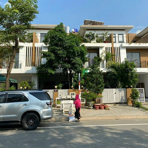 Hình ảnh Cho thuê biệt thư khu dân cư Hưng Phú giá chỉ 15tr/tháng.