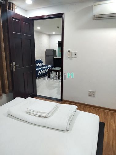 Hình ảnh CHDV 1 PN Tone Đen Trắng Full NT Gần Sân Bay Cửu Long TB
