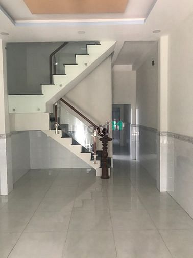 Hình ảnh Cho thuê nhà mới đẹp Phạm Văn Bạch P.15 Tân Bình gần chợ PVB