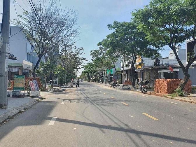Hình ảnh Bán gấp đất ngay kdc chợ Bình Điền. SHR, Thổ cư 100%