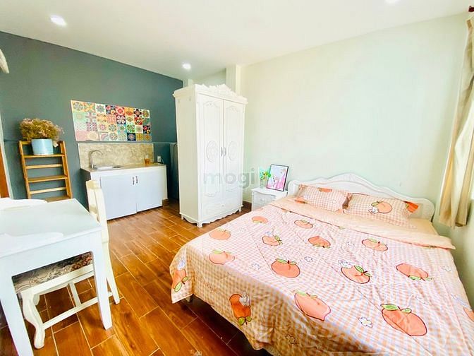 Hình ảnh View Cửa Sổ Full NT Ngay Lê Văn Sỹ Phú Nhuận