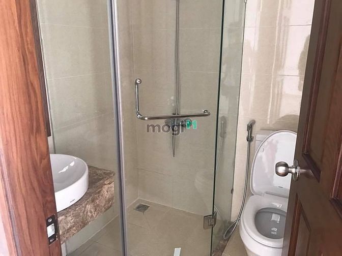 Hình ảnh Mb6623 nạp rút nhanh chóng Sky Center, 2 phòng ngủ, 75m2, NTCB, Giá thuê 14Tr/ tháng.