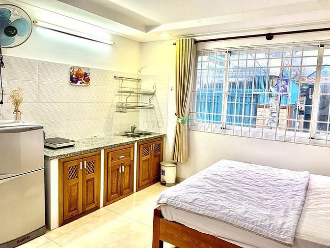 Hình ảnh Ch ở cmt8 gần vòng xoay dân chủ
