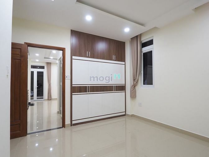 Hình ảnh Nhà mới xây 2MT đường Phạm Văn Đồng, Cạnh Gigamall