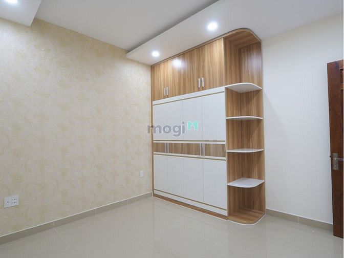 Hình ảnh Nhà mới xây 2MT đường Phạm Văn Đồng, Cạnh Gigamall