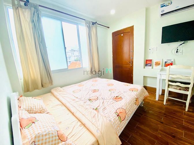 Hình ảnh Alo phòng đẹp cửa sổ lớn - bancol