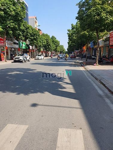 Hình ảnh Mặt phố cực hiếm Vũ Đức Thuận, Văn phòng, Kinh doanh, Tòa nhà