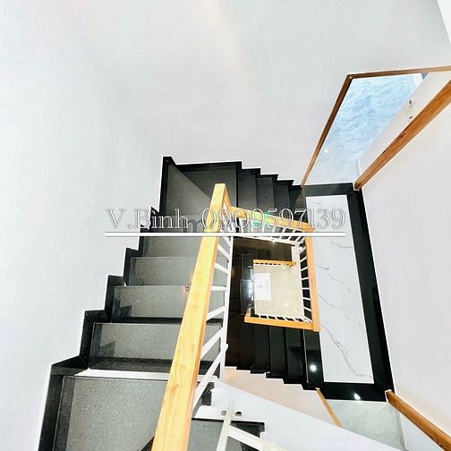 Hình ảnh Bán siêu Phẩm 111/ Phạm Văn Chiêu 2 lầu ST 3PN 4toalet full nội thất