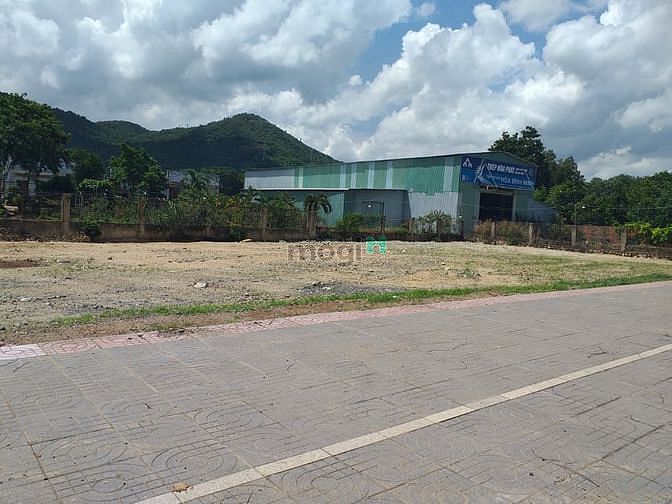 Hình ảnh Bán lô góc 2MT Trịnh Đình Thảo, trung tâm P. Kim Dinh, TP Bà Rịa