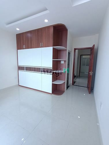 Hình ảnh Nhà HXH 110m2 đất, 1 trệt 3 lầu. Cách Cầu Bình Lợi chỉ 1Km