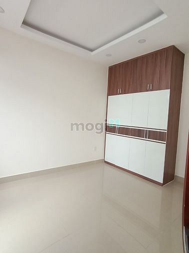 Hình ảnh Nhà HXH 110m2 đất, 1 trệt 3 lầu. Cách Cầu Bình Lợi chỉ 1Km