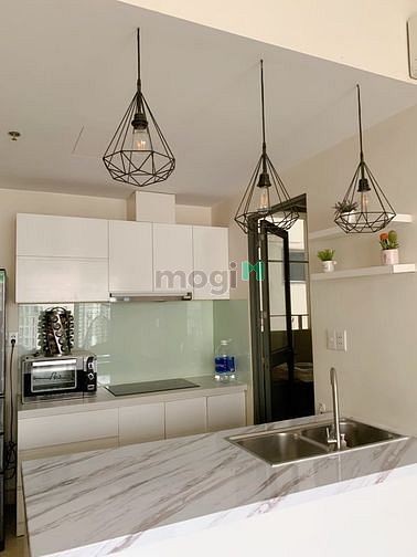 Hình ảnh Cần cho thuê căn 2pn 74m2 Masteri Thảo Điền tầng cao view thoáng mát