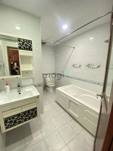 Hình ảnh CHO THUÊ CĂN HỘ 1PN CAO CẤP Bancon Khu Người Nhật