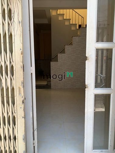 Hình ảnh Nhà [4x11] 1 lầu 2PN Tỉnh Lộ 10 giáp Tên Lửa