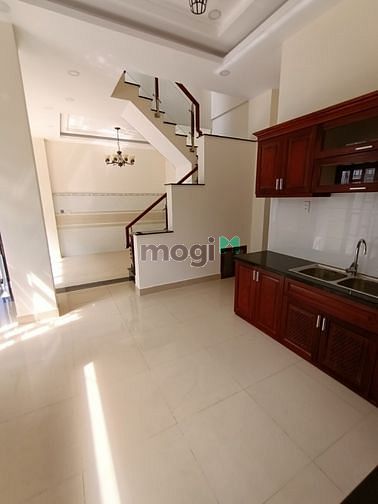 Hình ảnh Bán nhà riêng 3 tầng, giá mềm nhất quận Thủ Đức