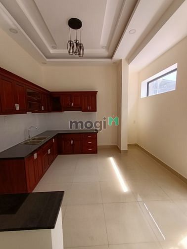 Hình ảnh Bán nhà riêng 3 tầng, giá mềm nhất quận Thủ Đức