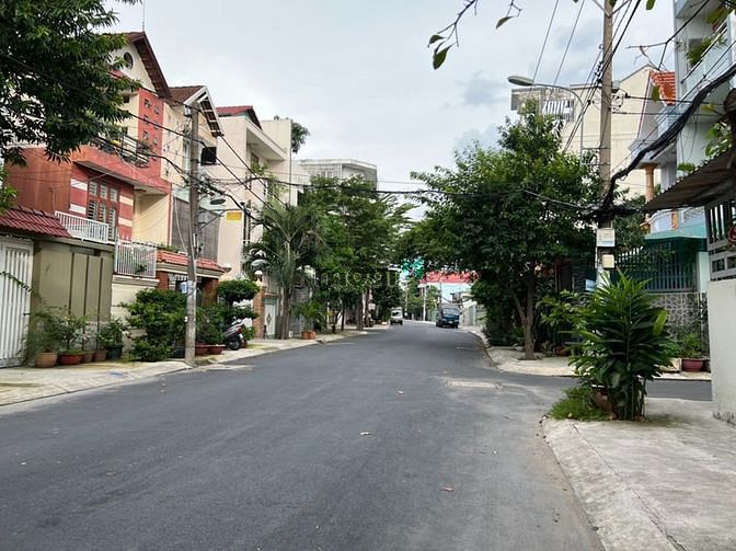 Hình ảnh Bán khuôn đất nét đường Dương Quảng Hàm, P6, 5x20m, giá 8.5 tỷ