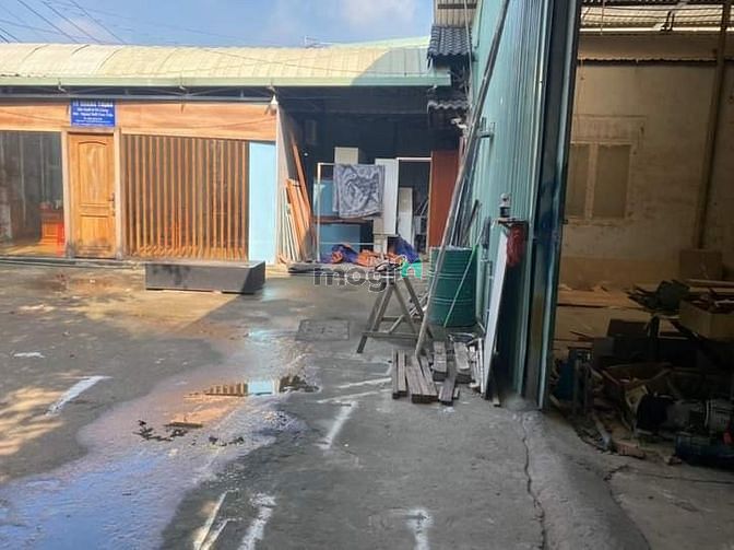 Hình ảnh Cho thuê kho xưởng 1000m đường xe container