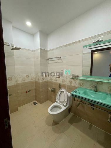 Hình ảnh Cho thuê nhà hẻm 7m Phạm Văn Bạch P.15 Tân Bình 5x18m 3 lầu