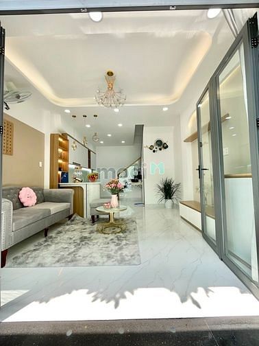 Hình ảnh Nhà Gò Vấp - 4 Tầng - Full Nội Thất - Ngay VinCom Phan Văn Trị
