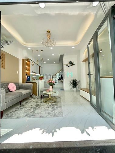 Hình ảnh Nhà Gò Vấp - 4 Tầng - Full Nội Thất - Ngay VinCom Phan Văn Trị