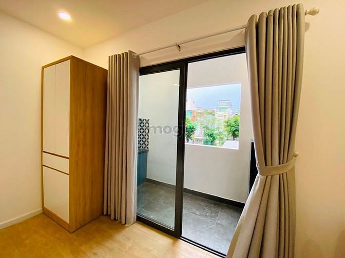 Hình ảnh Căn Hộ Dịch Vụ Full NT ban công Máy Giặt riêng ngay Lotte Quận 7