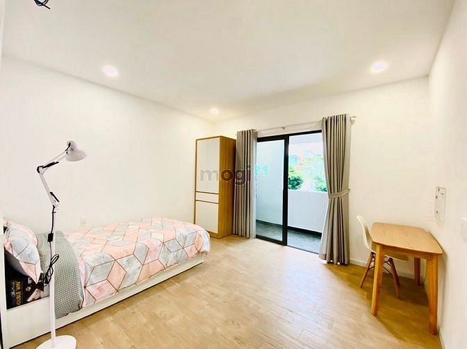 Hình ảnh Căn Hộ Dịch Vụ Full NT ban công Máy Giặt riêng ngay Lotte Quận 7