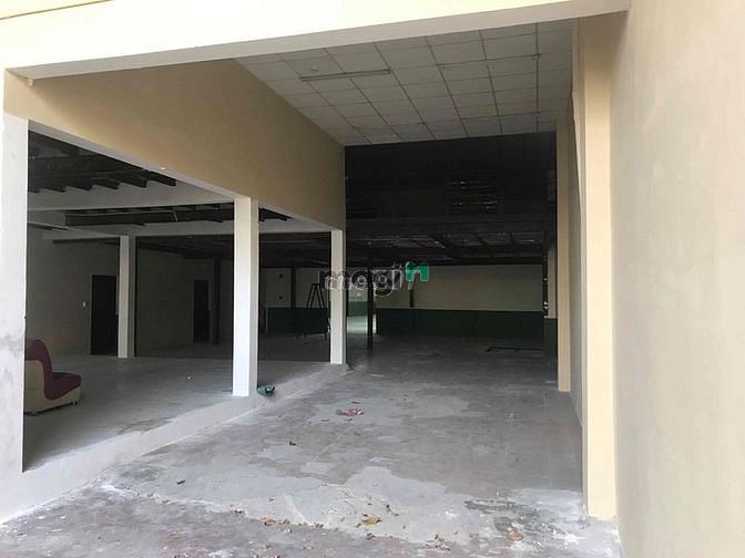 Hình ảnh Cho thuê gấp kho 320m2 đường container điện 3fa trần cao