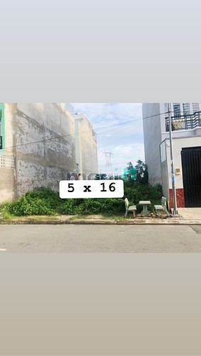 Hình ảnh Bán gấp lô đất 80m2 Bến Vân Đồn, Quận 4, dân cư đông, SHR.