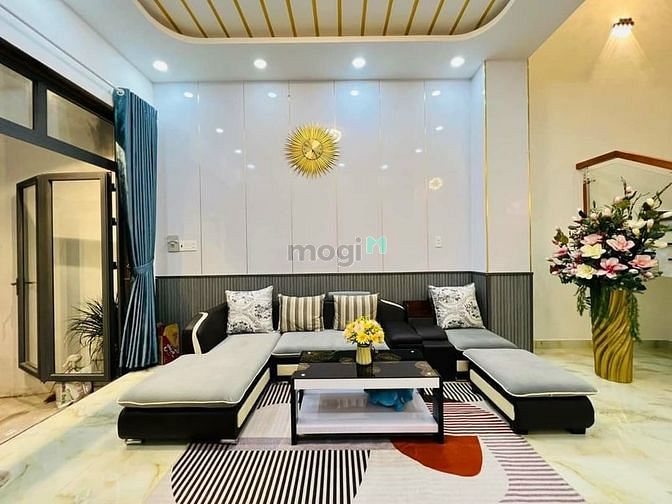 Hình ảnh Cho thuê nhà mặt tiền đường số 3 cư xá đô thành Q3.
