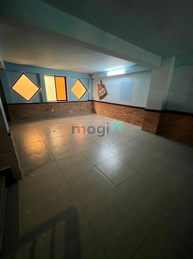 Hình ảnh Nhà Mặt tiền KD Sầm uất gần trường THPT,chợ 8x20
