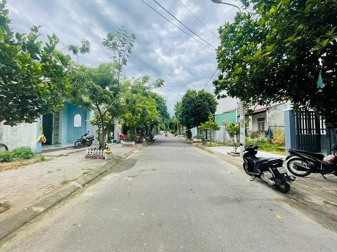 Hình ảnh bán lô đất mặt tiền dương bá cung vi trí cực đệp