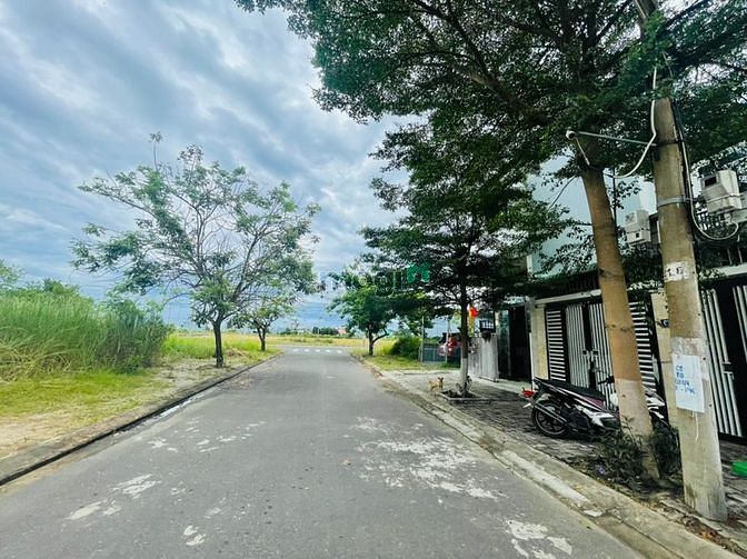 Hình ảnh bán lô đất mặt tiền dương bá cung vi trí cực đệp