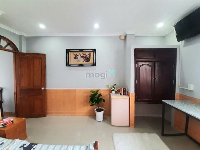Hình ảnh Chỉ còn vài phòng trống trên đường Cộng Hòa