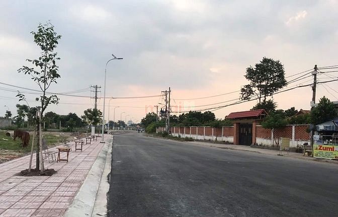 Hình ảnh Ra gấp lô đất _ 150m2 _ 600 triệu _ sổ hồng riêng, còn thương lượng