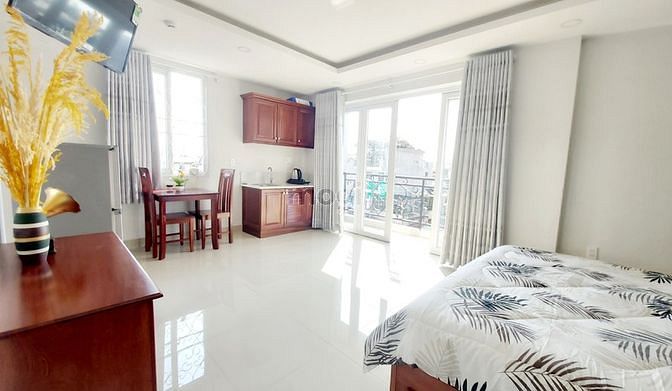 Hình ảnh 🏝️ CHDV ban công full nội thất Cách Mạng Tháng 8 Tân Bình 🏝️