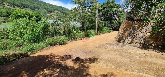 Hình ảnh Lô đất xuân trường tìm chủ mới dễ thương với giá 2,1 tỷ