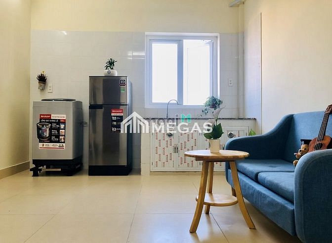 Hình ảnh Căn Hộ Dịch Vụ - View Kính - Thoáng Mát - Ngay Trường Chinh