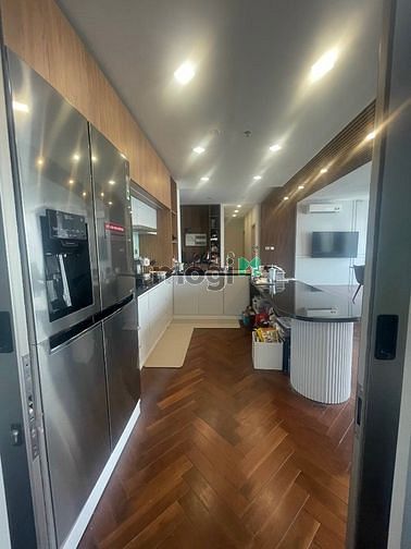 Hình ảnh Bán Penthouse Midtown cực hiếm ở Midtown